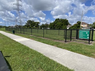 2217 Sedge Grass Wy - Orlando, FL