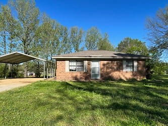 110 Ross Rd - Olive Branch, MS