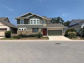 142 Volterra Ln - Dripping Springs, TX