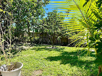1259 Denlow Ln - Royal Palm Beach, FL