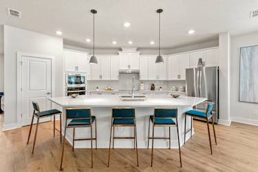 936 Tullamore Lane - Altamonte Springs, FL
