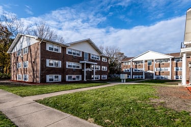 14538 S Cottage Grove Apartments - Dolton, IL