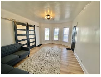 300 S Main St unit 1 - undefined, undefined