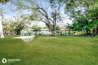 303 Detroit Ave - undefined, undefined