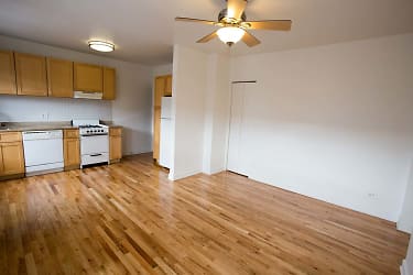 4740 S Woodlawn Ave unit 03A - Chicago, IL