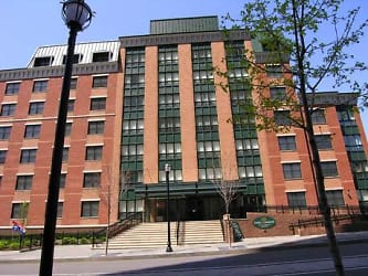Essex Commons Apartments - Jersey City, NJ