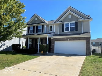 15244 Dry Creek Rd - Noblesville, IN