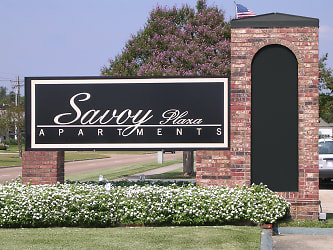 Savoy Plaza Apartments - Baton Rouge, LA