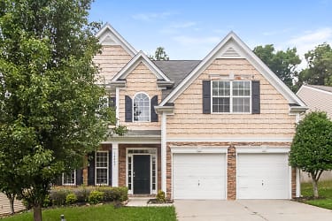 14009 Riding Hill Ave - Charlotte, NC