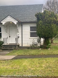 1701 Ash St - Forest Grove, OR