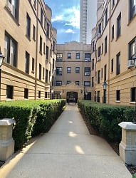 6043 N Kenmore Ave unit 4 - Chicago, IL
