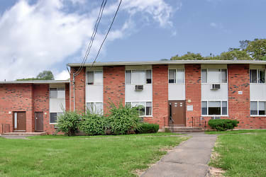Rose Gardens Apartments - Middletown, CT