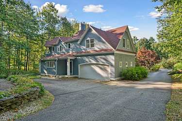 43 Redlon Park Rd - Portland, ME