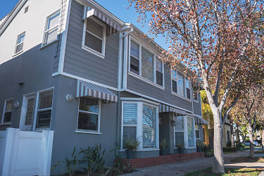 305 Coronado Ave unit 11 - Long Beach, CA