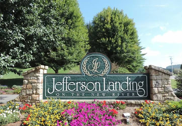 193 E Landing Dr - Jefferson, NC