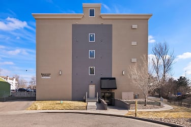 Parkview Towers Apartments - Englewood, CO