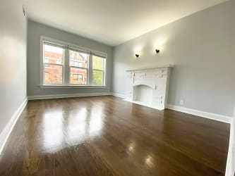 6100 N Winthrop Ave unit 6102-2nd - Chicago, IL