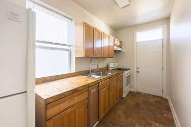 3401 Woodbrook Ave unit 4 - Baltimore, MD