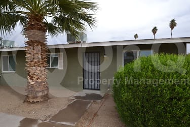 2202 West Devonshire Avenue Unit 2 - Phoenix, AZ
