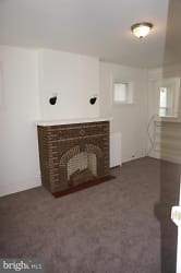 727 Haws Ave #1 - Norristown, PA