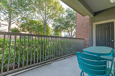 Villages At Clear Springs Apartments - Richardson, TX