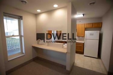 146 S Broadway Ave unit 104 - Spring Valley, MN
