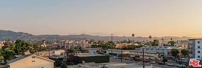 10947 Hartsook St #304 - Los Angeles, CA