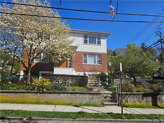 2 Coolidge Ave - Yonkers, NY