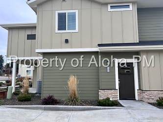 3582 E. Grand Forest Dr., #102 - Boise, ID