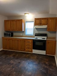 117 S Hickory St unit B - Warsaw, IN