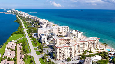 3475 S Ocean Blvd #2110 - South Palm Beach, FL