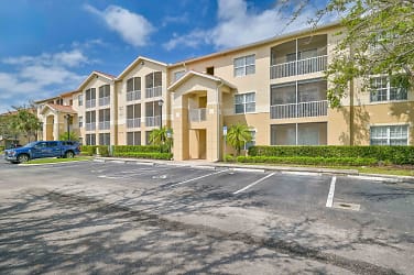 9035 Colby Dr unit 2321 - Fort Myers, FL