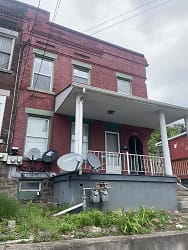 532 Middle Ave unit 2 - Wilmerding, PA