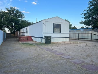 4410 Willow St - Carlsbad, NM