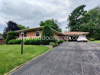 4815 Wyandot Trail - Indianapolis, IN