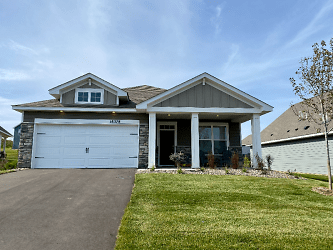 18378 Hamby Wy - Lakeville, MN