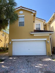 783 Pipers Cay Dr - West Palm Beach, FL