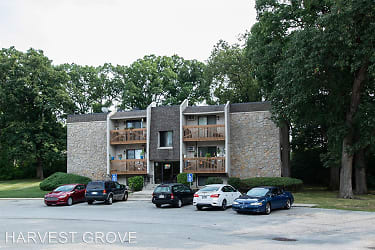 5477 Westwood Ct unit 227 - Crown Point, IN
