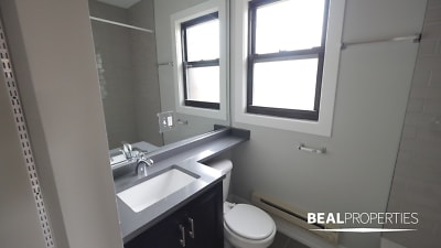 2900 N Mildred Ave unit CL-B3 - Chicago, IL