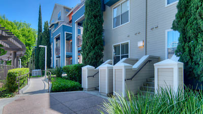 City Gate At Cupertino Apartments - Cupertino, CA