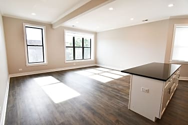 3212 N Halsted St unit 3212-3 - Chicago, IL