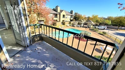 4107 Esters Rd - Irving, TX
