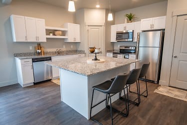 Haven Cove Townhomes - West Haven, UT