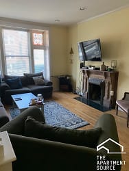 1043 W Webster Ave unit 1 - Chicago, IL