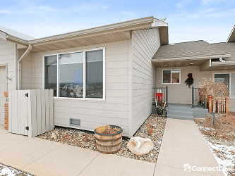 2412 Paramount Dr - Spearfish, SD