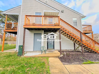 3704 Towne Point Road - Portsmouth, VA