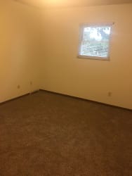Norwell Drive Duplexes Apartments - Columbus, OH