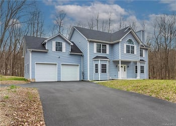 141 Trout Brook Rd - Monroe, NY