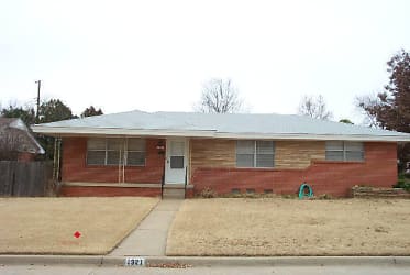 1321 Lindale Ave - Norman, OK