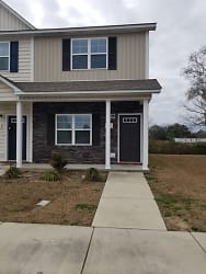 411 Justice Farm Dr unit 1 - Sneads Ferry, NC